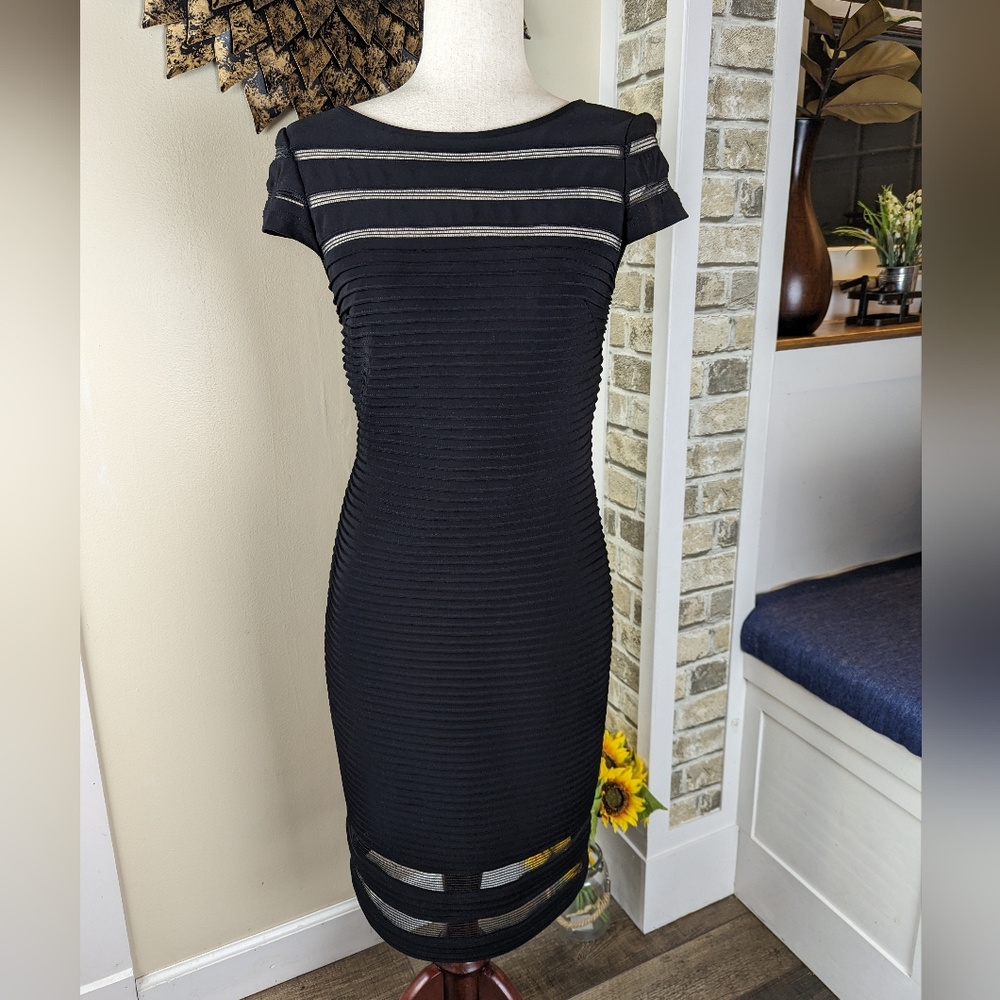 Adrianna Papell Black Ribbed Bodycon Dress Size 6